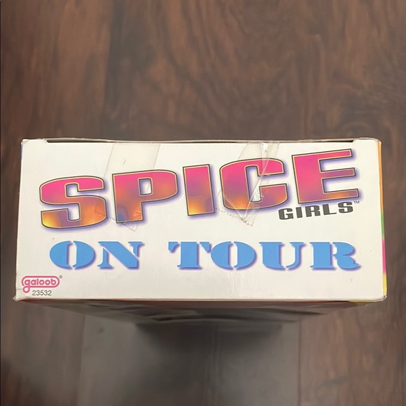 Spice Girls On Tour Doll - Picture 4 of 8